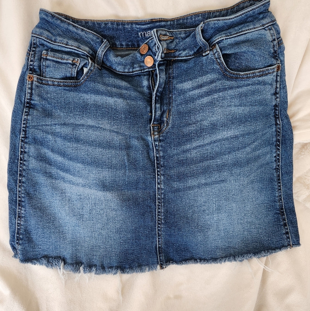 High Rise Denim Mini Skirt - Picture 2 of 5